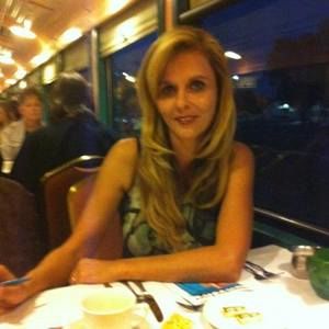 Meet your Posher, Tonya